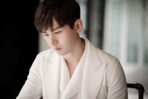 成毅爆料最新视频播放下载,独家播放下载攻略揭秘 第1张 成毅爆料最新视频播放下载,独家播放下载攻略揭秘 第1张